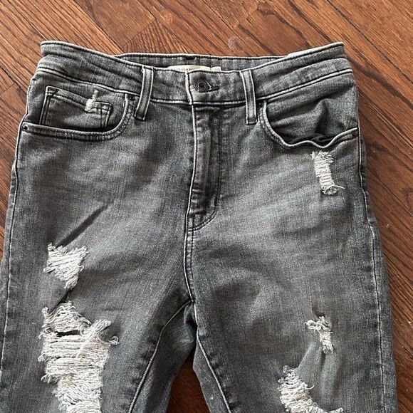 Levi’s 721 Women’s Size 29 High Rise Skinny Jeans Gray Distressed Denim Stretch - Picture 2 of 8